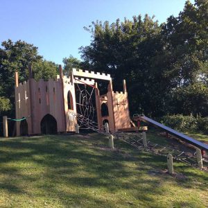 St. Andrews Castle - Setter Play