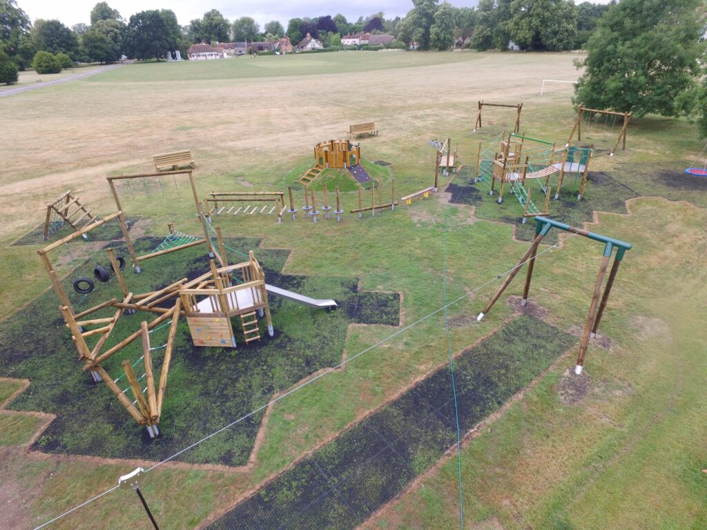 Huge Play Project, Warborough - Setter Play