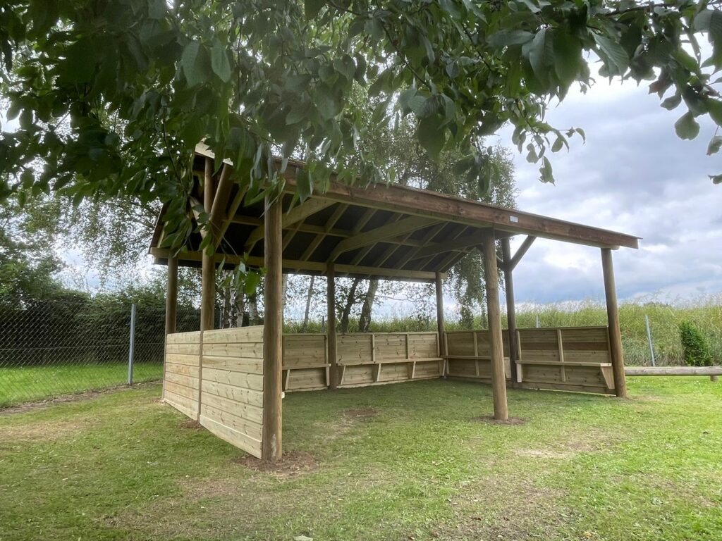 Outdoor Classroom Bedfordshire- Setter Play