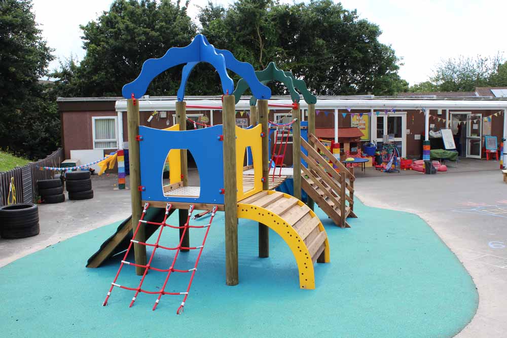 School Playground Equipment in Bedfordshire