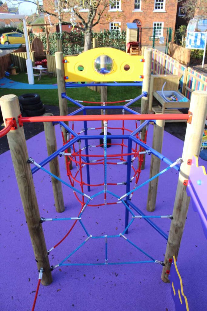 Skinny Spiffy Play Frame - Setter Play