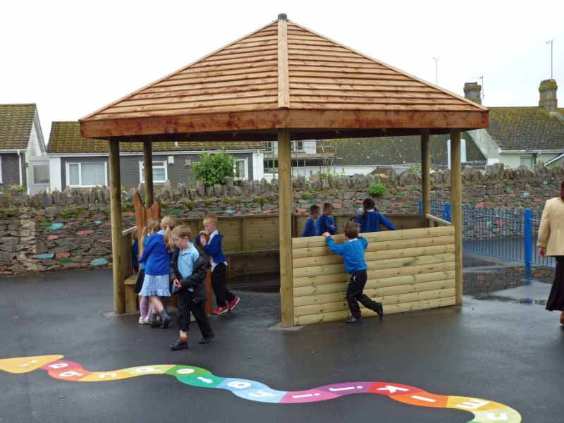 5 Metre Octagonal Hut - Setter Play