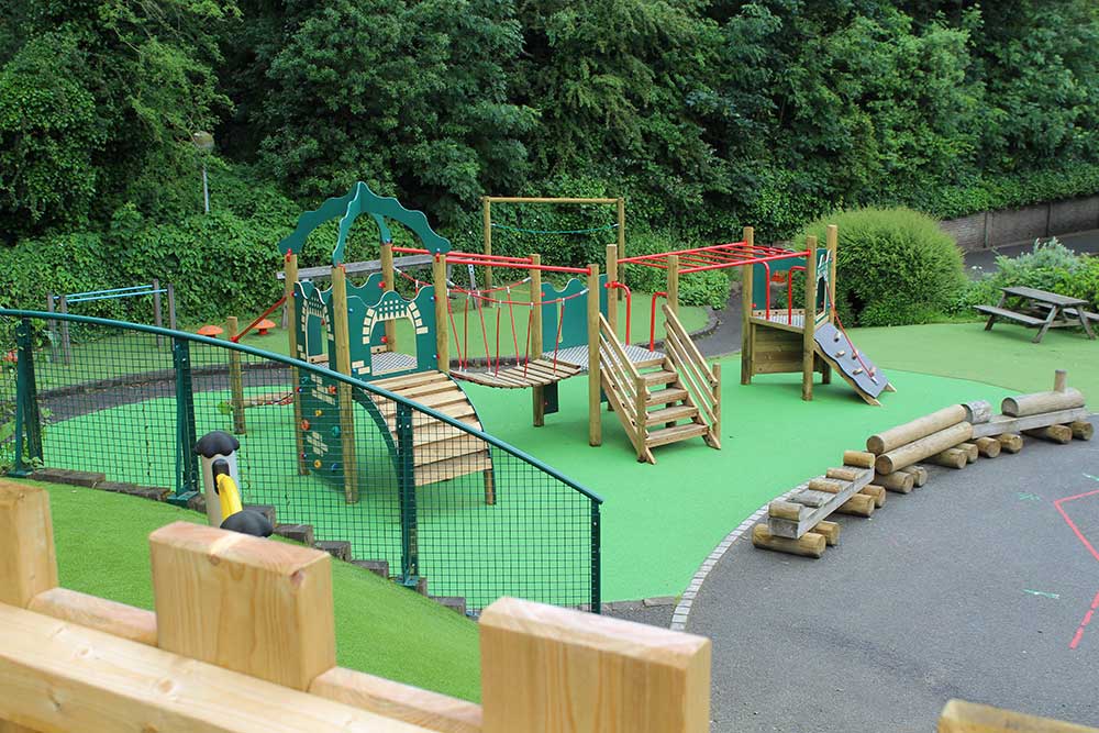 Muswell Hill Castle - Setter Play