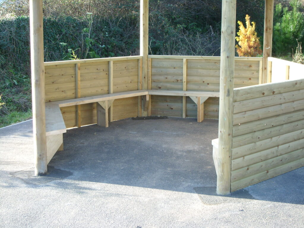 Half Height Panels with Integral Benches - Setter Play