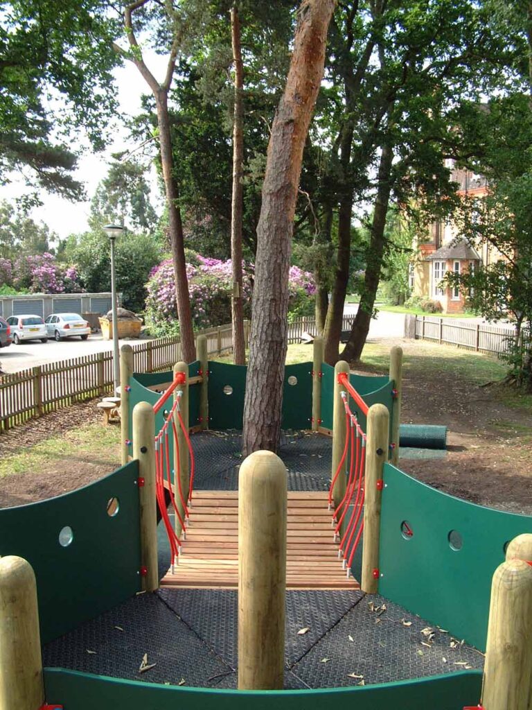 Tree Tower With Slide - Setter Play